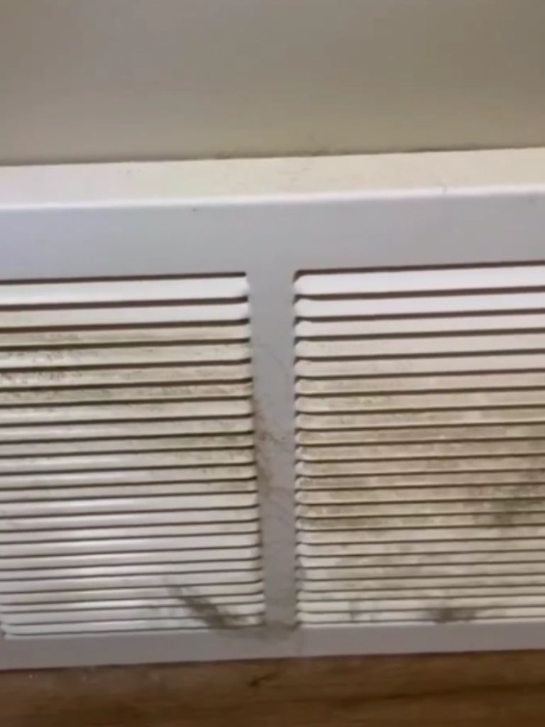 norristown-dusty-vents-before-cleaning