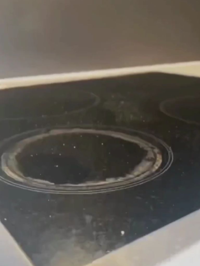 norristown-kitchen-stovetop-before-cleaning